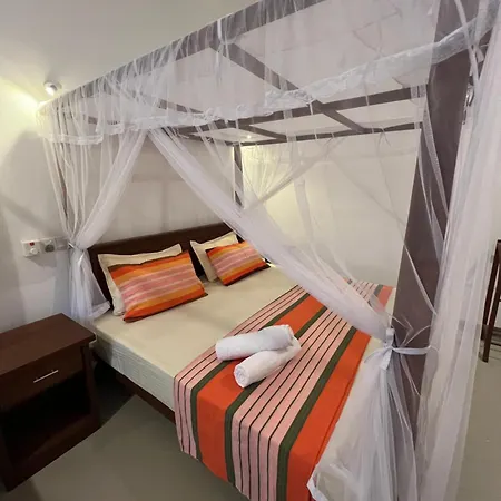 Tembo Cottage Wilpattu Exterior photo